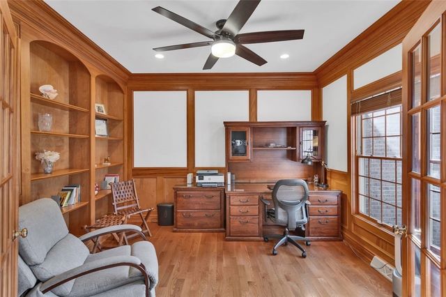 163 Oakview Dr, Cranberry Twp, PA 16066