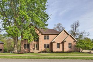 163 Oakview Dr, Cranberry Twp, PA 16066
