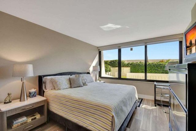 3590 S Ocean Boulevard 104, South Palm Beach, FL 33480