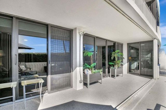 3590 S Ocean Boulevard 104, South Palm Beach, FL 33480