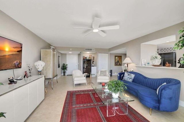 3590 S Ocean Boulevard 104, South Palm Beach, FL 33480