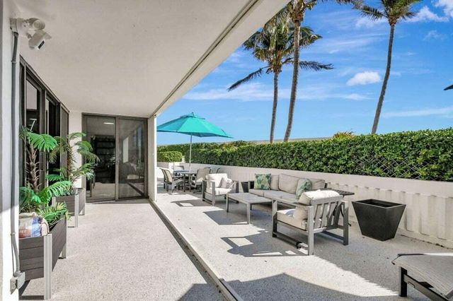 3590 S Ocean Boulevard 104, South Palm Beach, FL 33480