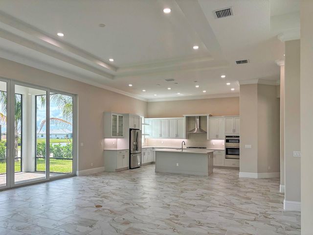 14196 SW Pinnacle Court, Port St. Lucie, FL 34987