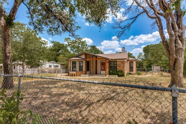 412 Calgary Road, Azle, TX 76020