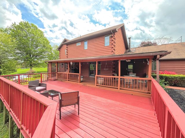 1376 Symbo Lane, Walton, KY 41094
