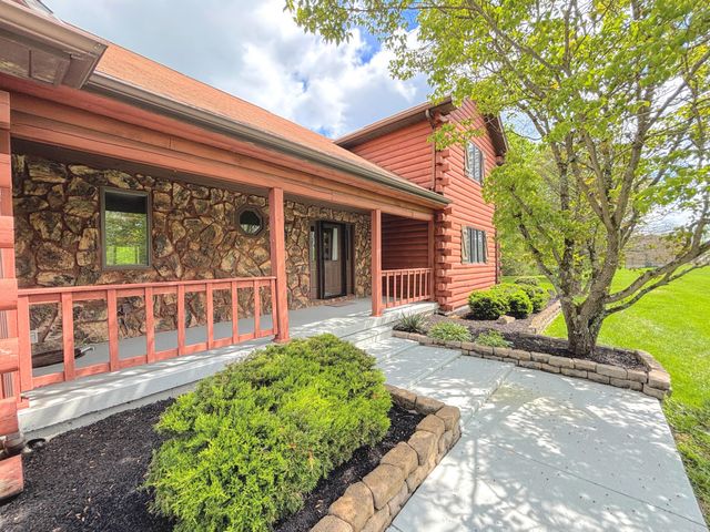 1376 Symbo Lane, Walton, KY 41094