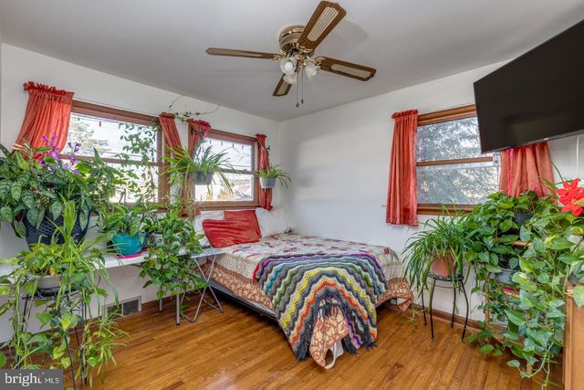 20 MARSHALL AVE, Berlin, NJ 08009