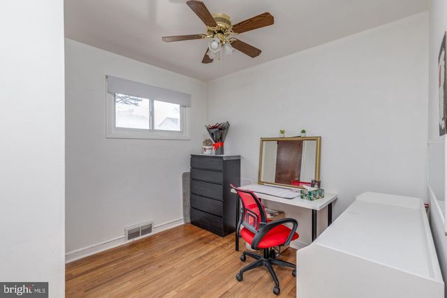 20 MARSHALL AVE, Berlin, NJ 08009