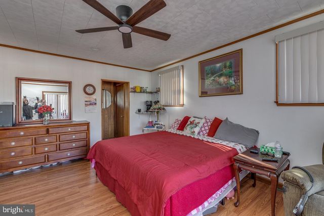 20 MARSHALL AVE, Berlin, NJ 08009