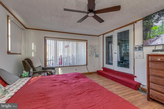 20 MARSHALL AVE, Berlin, NJ 08009