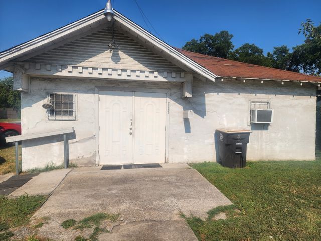 2847 S Marsalis Avenue, Dallas, TX 75216