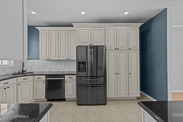 50 Frost Lane, East Windsor, NJ 08520