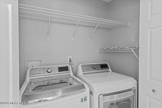 50 Frost Lane, East Windsor, NJ 08520