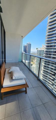 1010 Brickell Ave 4208, Miami, FL 33131