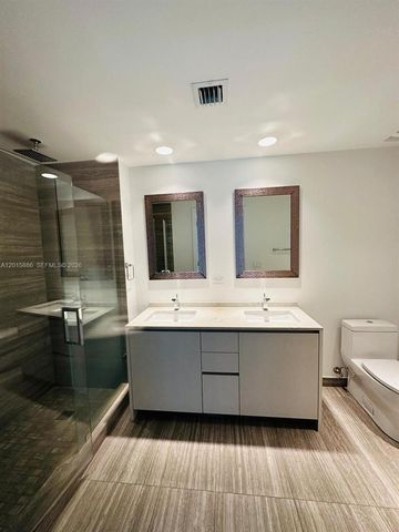 1010 Brickell Ave 4208, Miami, FL 33131