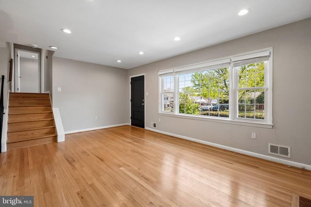 6203 TYBURN ST, Temple Hills, MD 20748
