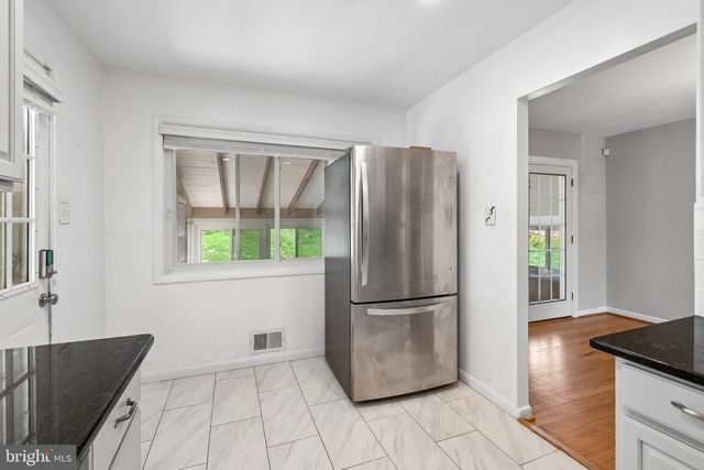 6203 TYBURN ST, Temple Hills, MD 20748