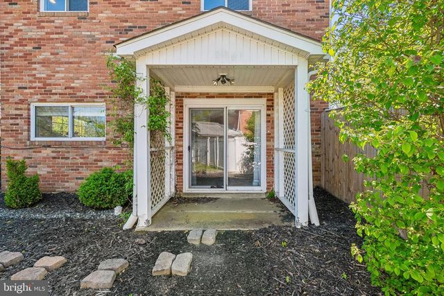 6203 TYBURN ST, Temple Hills, MD 20748