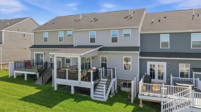 5203 Spruce Rd, Pine Twp, PA 15044