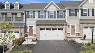 5203 Spruce Rd, Pine Twp, PA 15044