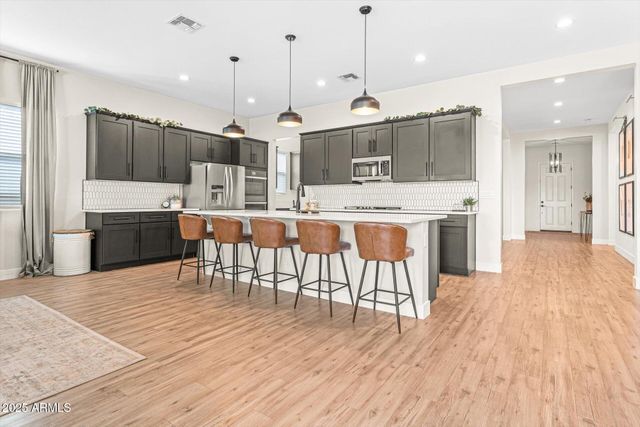 141 S 156TH Drive, Goodyear, AZ 85338