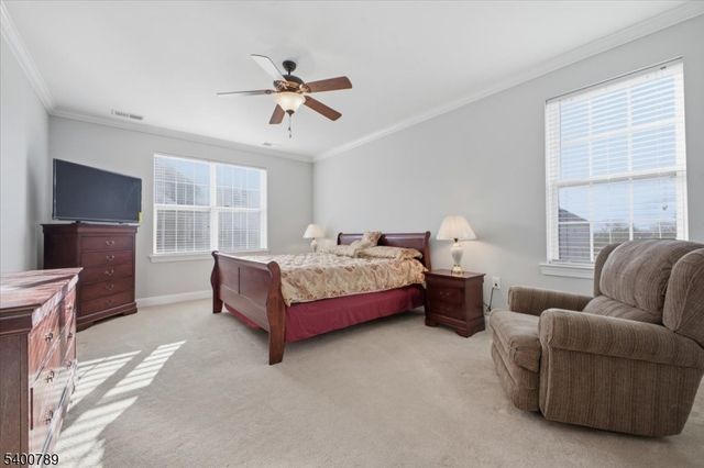 5301 Enclave Circle, Franklin Twp., NJ 08873