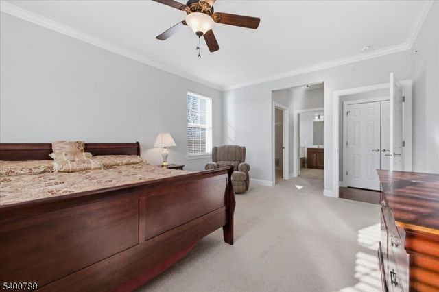 5301 Enclave Circle, Franklin Twp., NJ 08873