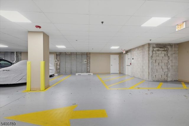 5301 Enclave Circle, Franklin Twp., NJ 08873