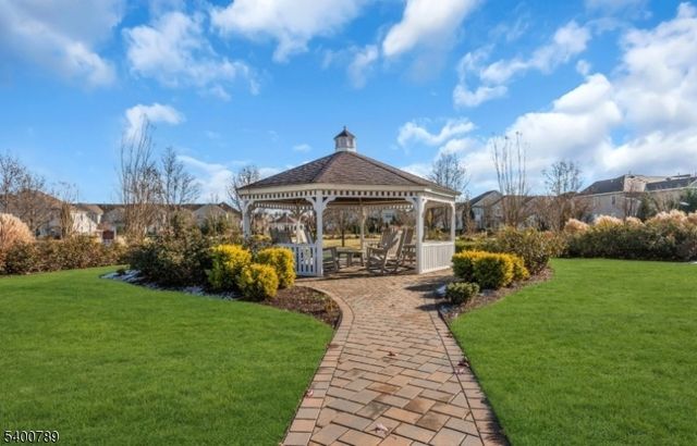 5301 Enclave Circle, Franklin Twp., NJ 08873