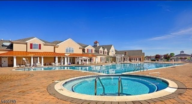 5301 Enclave Circle, Franklin Twp., NJ 08873