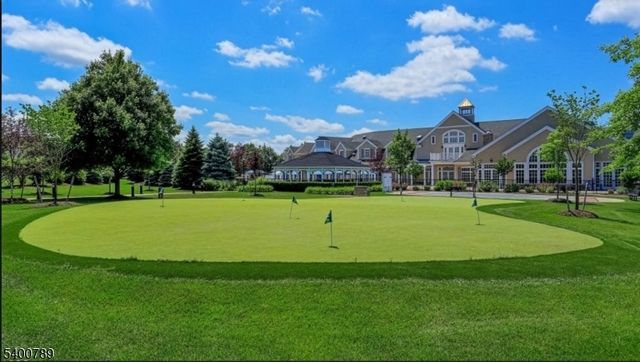 5301 Enclave Circle, Franklin Twp., NJ 08873