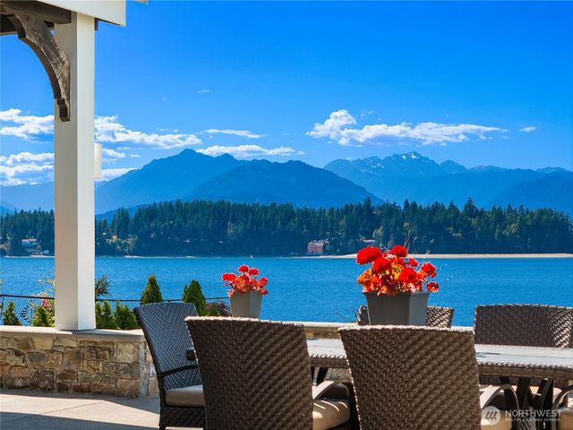 13282 Seabeck Hwy NW, Seabeck, WA 98380