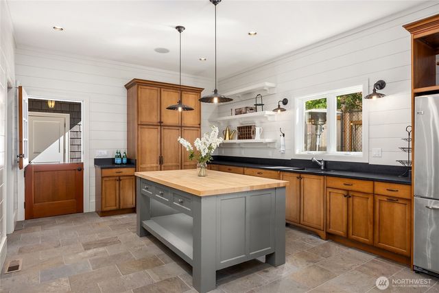 13282 Seabeck Hwy NW, Seabeck, WA 98380