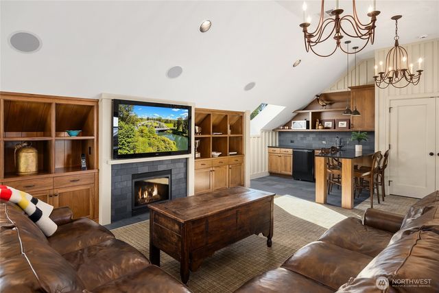 13282 Seabeck Hwy NW, Seabeck, WA 98380