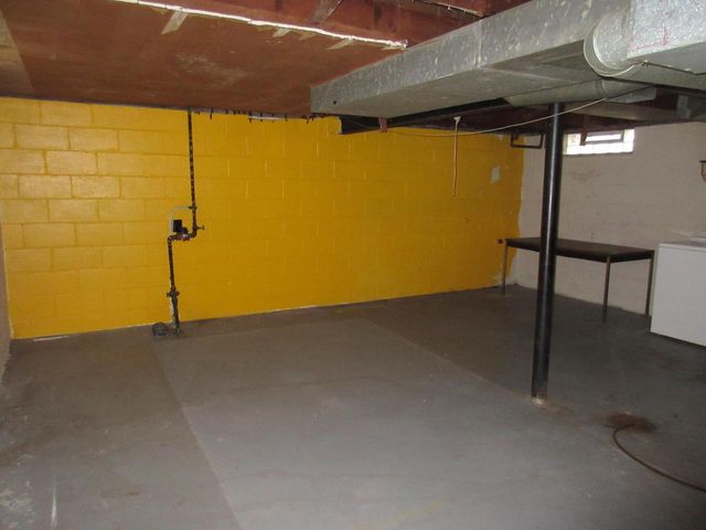 3130 S Clement AVENUE, Milwaukee, WI 53207