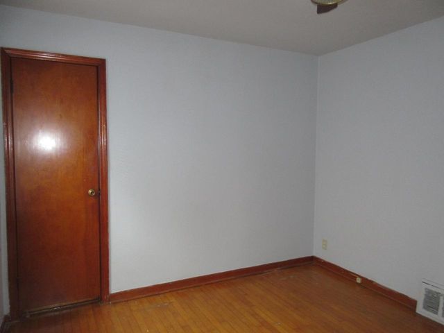 3130 S Clement AVENUE, Milwaukee, WI 53207