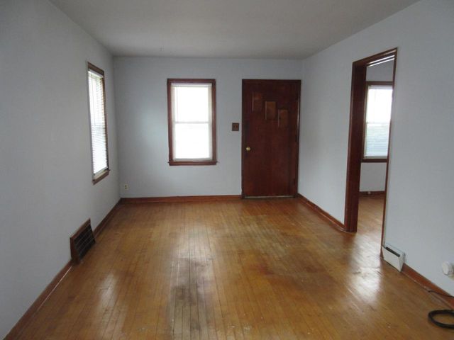 3130 S Clement AVENUE, Milwaukee, WI 53207