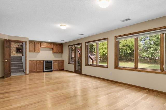 16760 N Manor Road, Eden Prairie, MN 55346