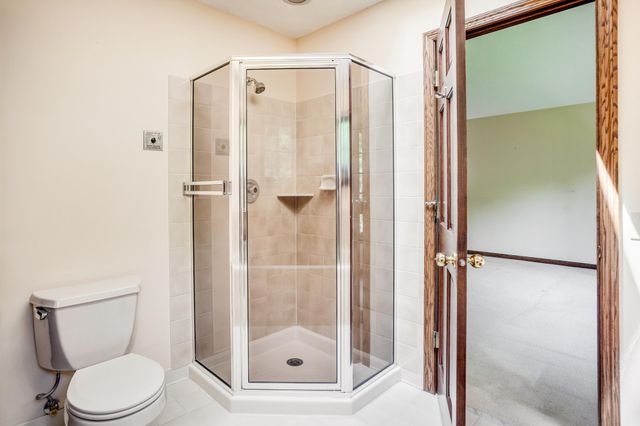 16760 N Manor Road, Eden Prairie, MN 55346