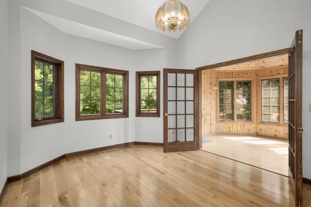 16760 N Manor Road, Eden Prairie, MN 55346