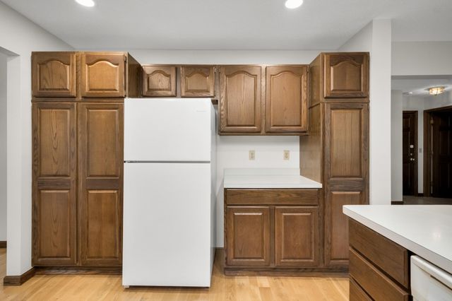 16760 N Manor Road, Eden Prairie, MN 55346