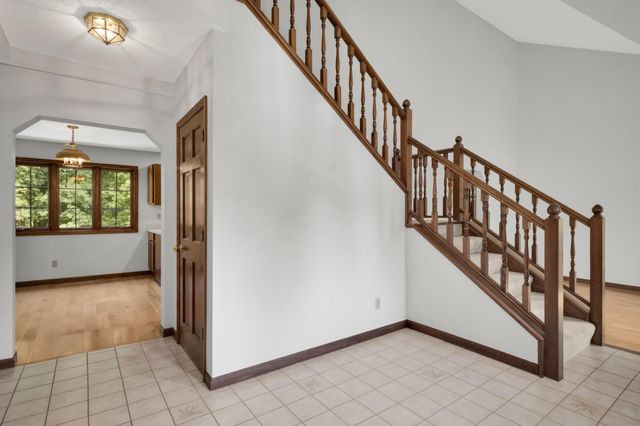 16760 N Manor Road, Eden Prairie, MN 55346