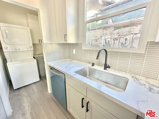 1639 Micheltorena Street, Los Angeles, CA 90026