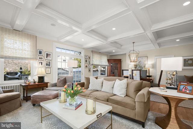 3753 OLIVER ST NW, Washington, DC 20015