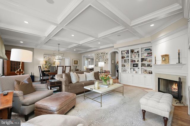 3753 OLIVER ST NW, Washington, DC 20015