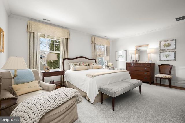 3753 OLIVER ST NW, Washington, DC 20015