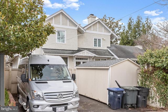 3753 OLIVER ST NW, Washington, DC 20015