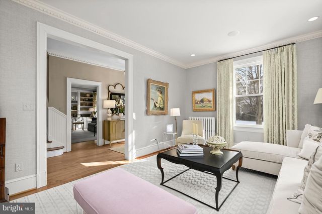 3753 OLIVER ST NW, Washington, DC 20015