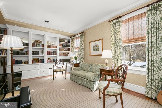 3753 OLIVER ST NW, Washington, DC 20015