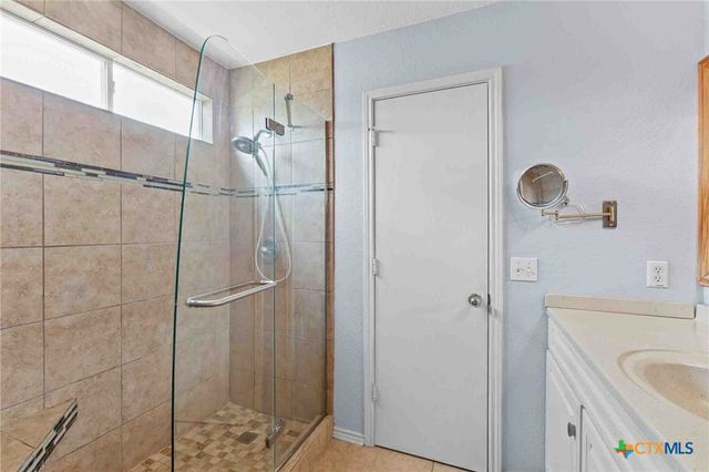 270 Endeavour Drive, Kyle, TX 78640